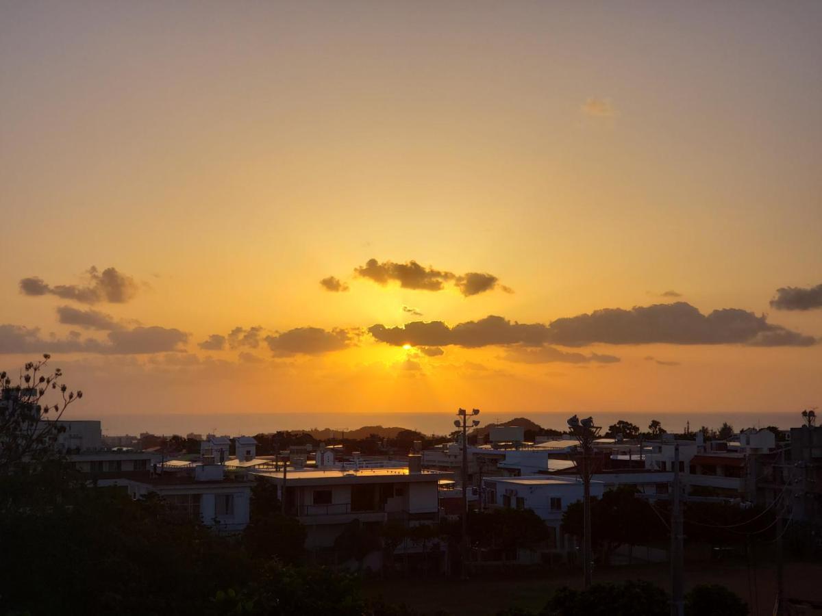 Villa Blu Okinawa Chatan 2-1 ヴィラブルー沖縄北谷2-1 "沖縄アリーナ徒歩圏内の民泊ホテル" Exterior foto